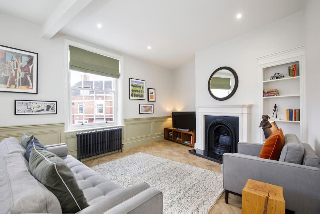 Aldwark View With Free Parking Appartement York Buitenkant foto