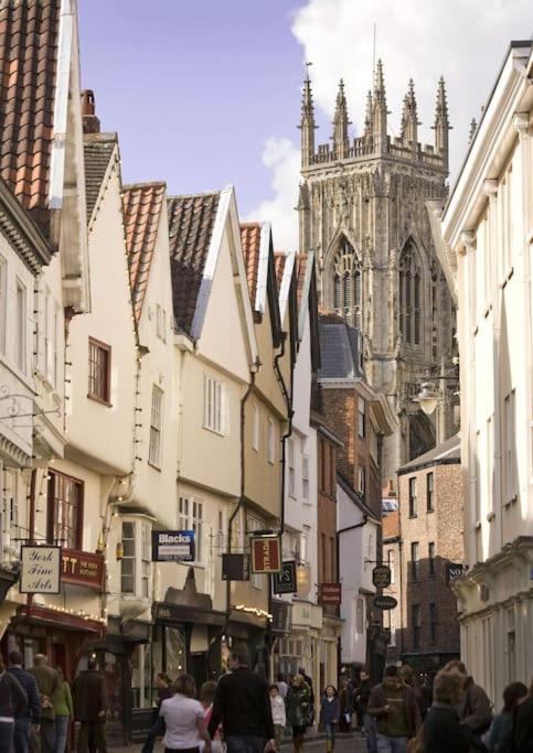 Aldwark View With Free Parking Appartement York Buitenkant foto